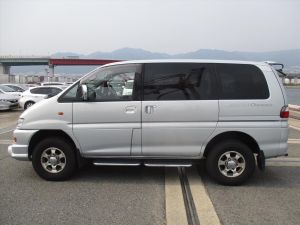 delica exterior