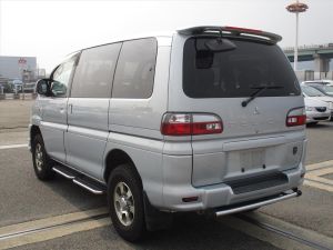 delica exterior